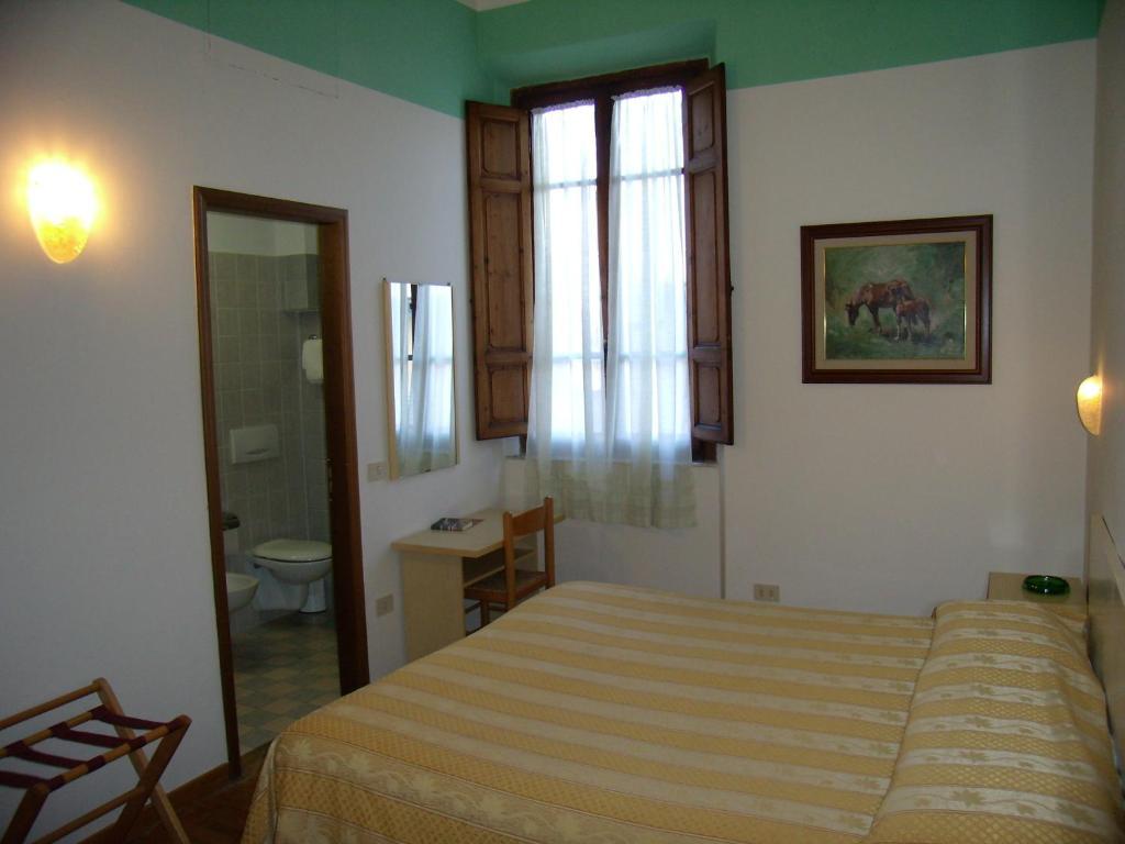 Hotel Savoia E Campana Монтекатіні-Терме Номер фото